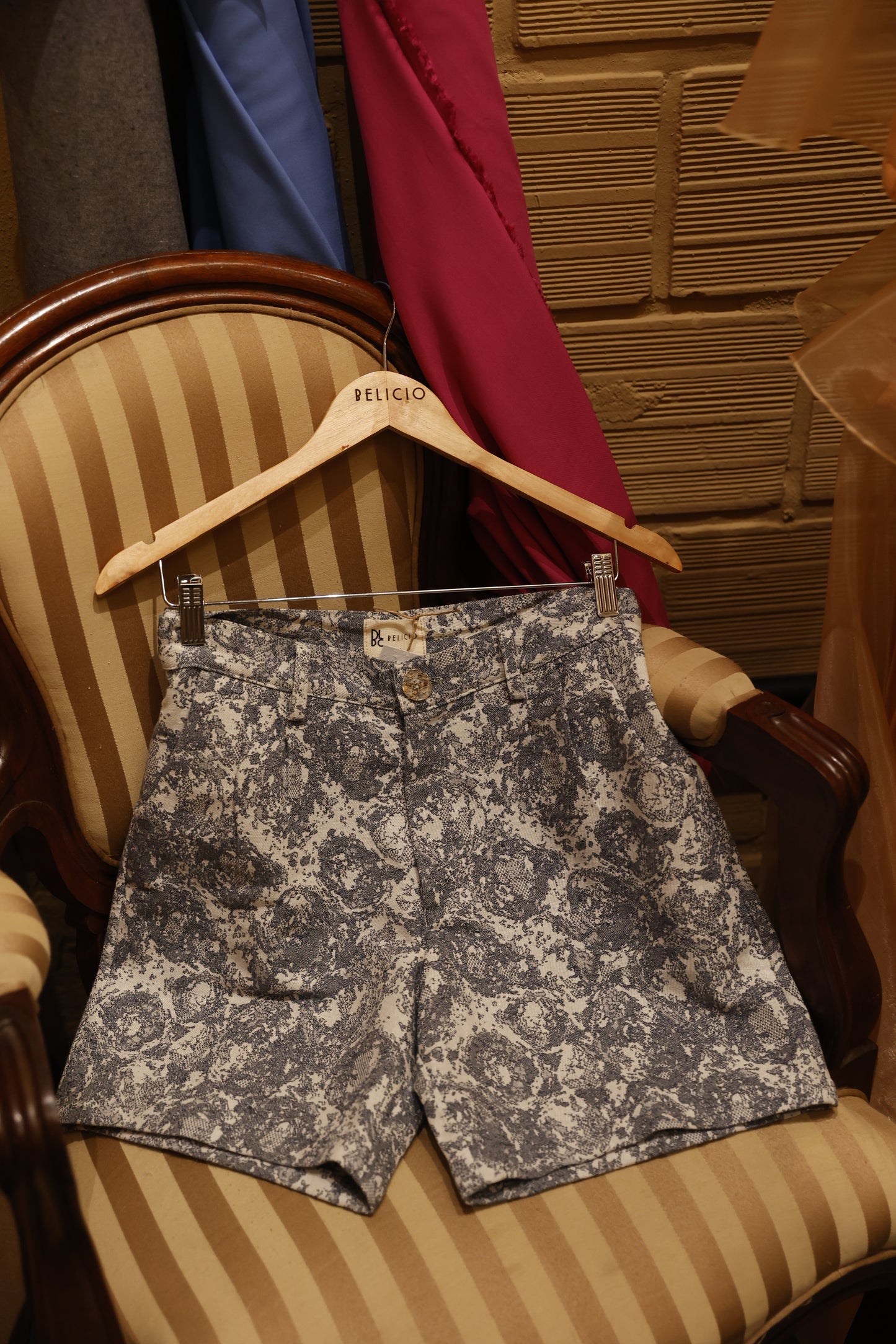 Short Primeiro Encanto