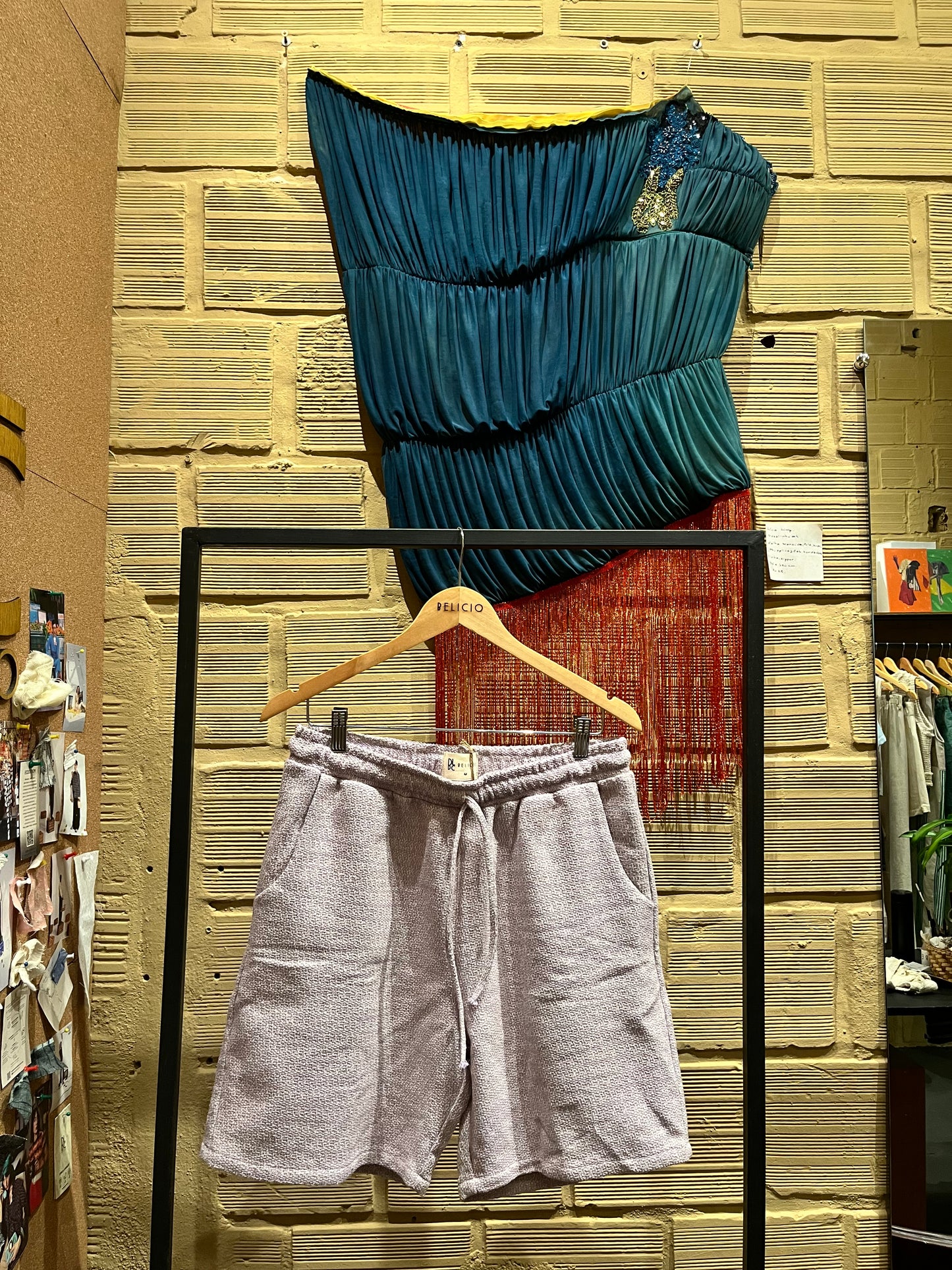 Short de Tweed Reciclado - Edição Limitada “Flor de Lilás”