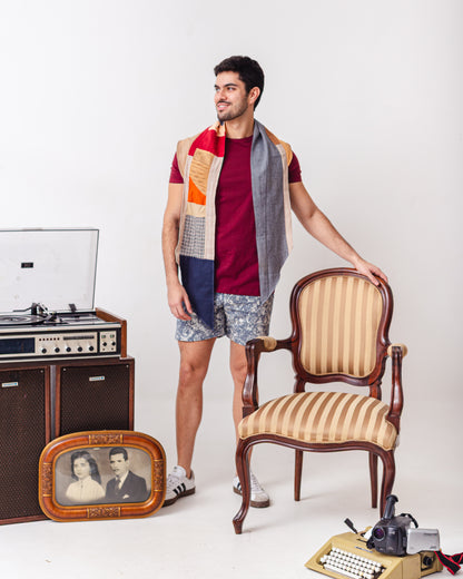 Camiseta ''no Armário''