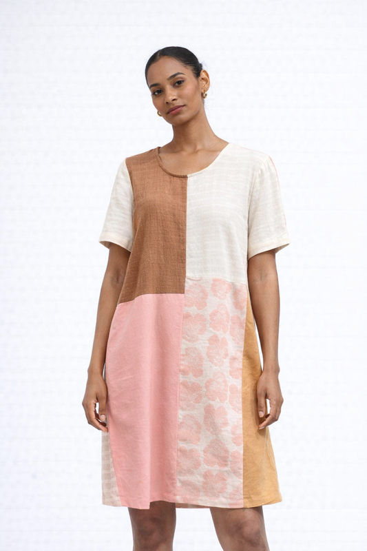 Vestido de Retalho “Minha Flor”