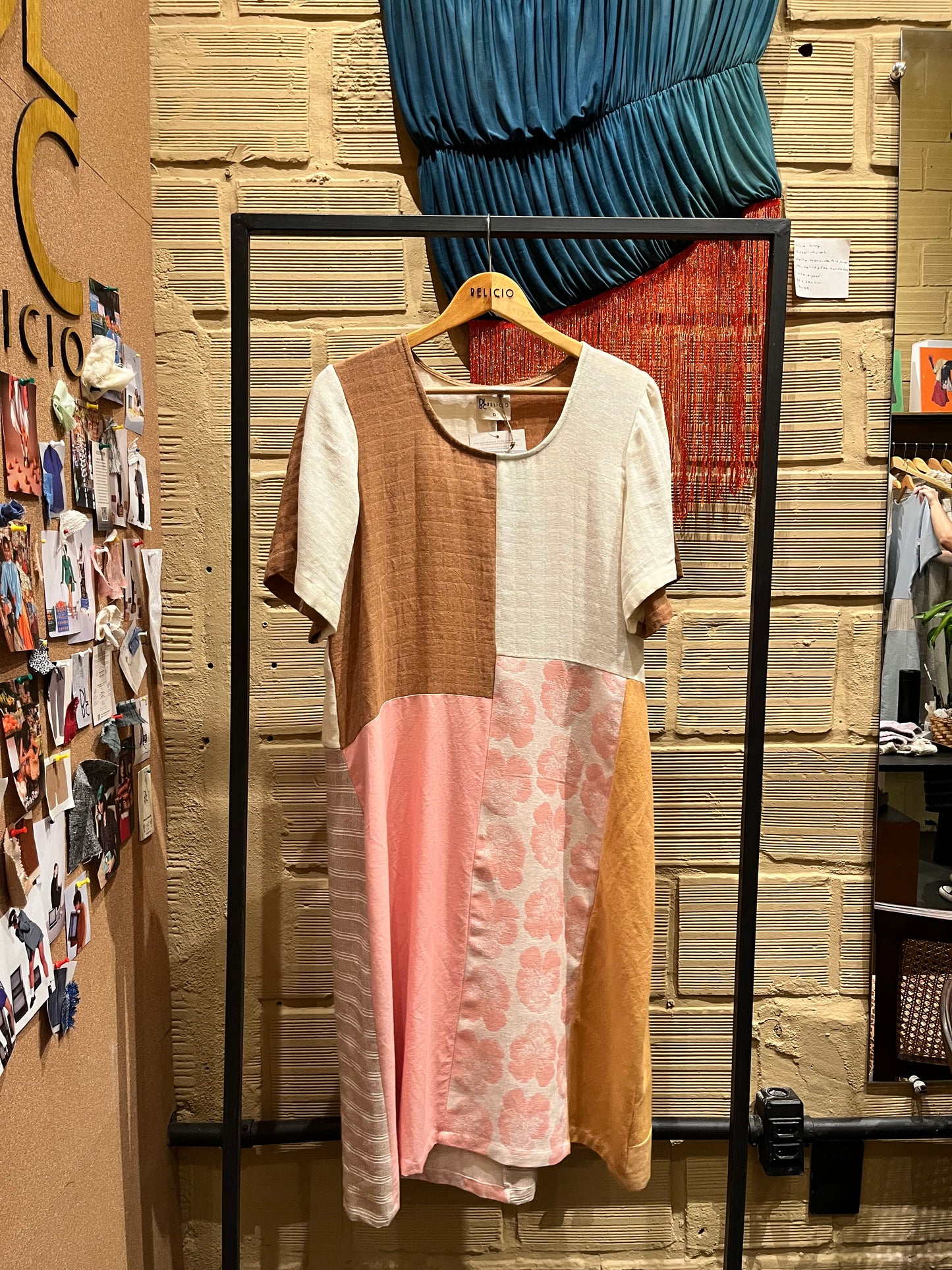 Vestido de Retalho “Minha Flor”