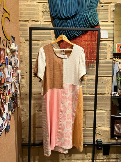 Vestido de Retalho “Minha Flor”